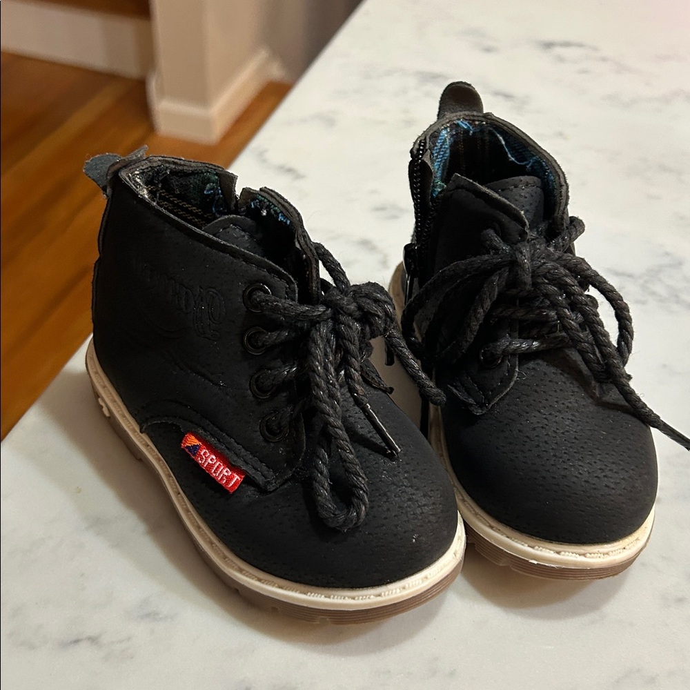 Kids Black Boots with Laces